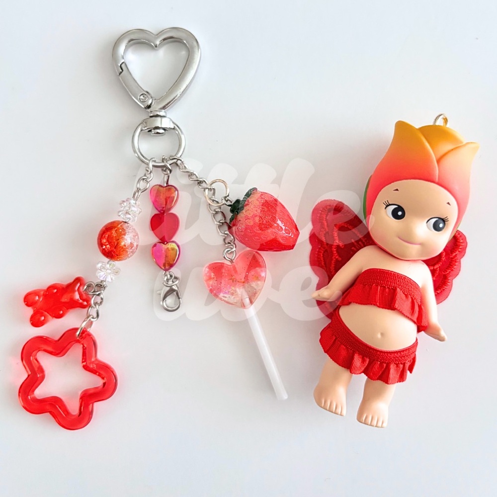 Sonny Angel Tulip keychain | Handmade upcycled bag charm - Picture 4 of 5